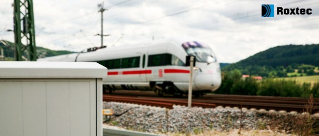 欧洲铁路互联互通迎来里程碑式突破，全球密封专家Roxtec以创新方案赋能跨境路网，确立安全防护新范式